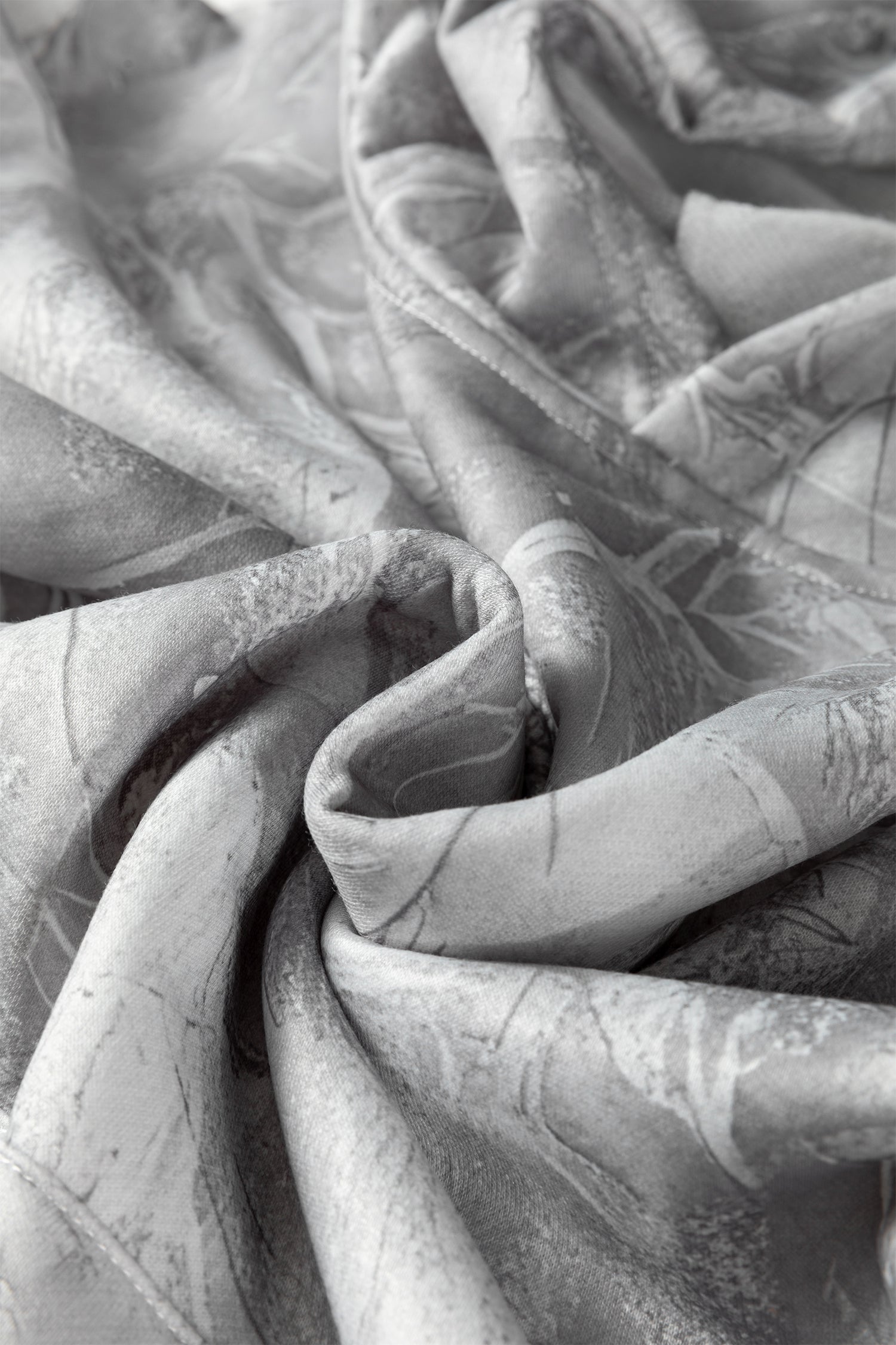 Gray Plus Size Camouflage Woodland Print Oversized Sporty Hoodie