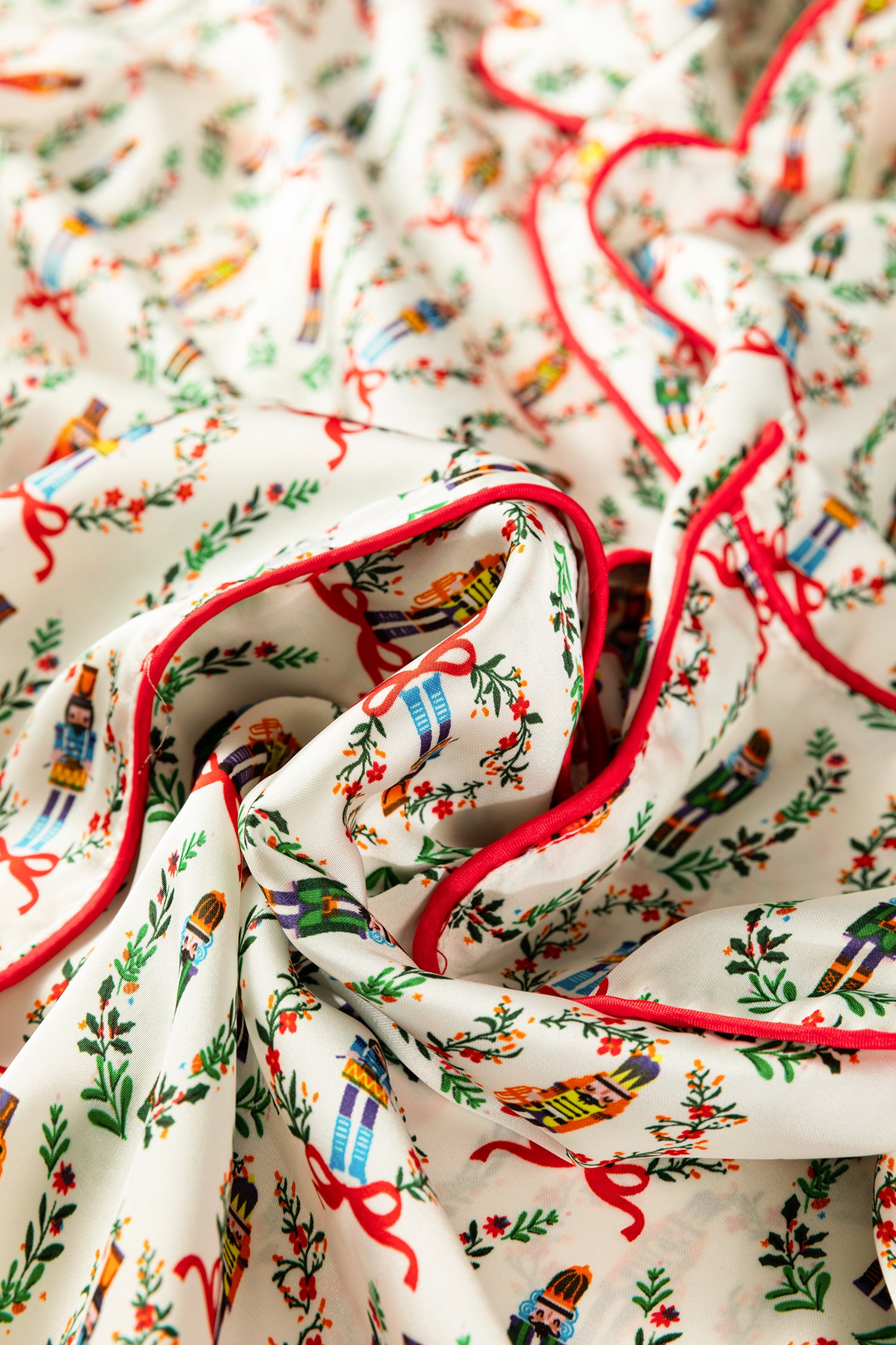 Pink Nutcracker Print Contrast Trim Tied up Bow Silky 2pcs Pajama Set