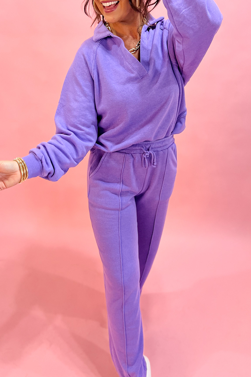 Sachet Pink Solid Color Collared Pullover and Central Seam Pants Set