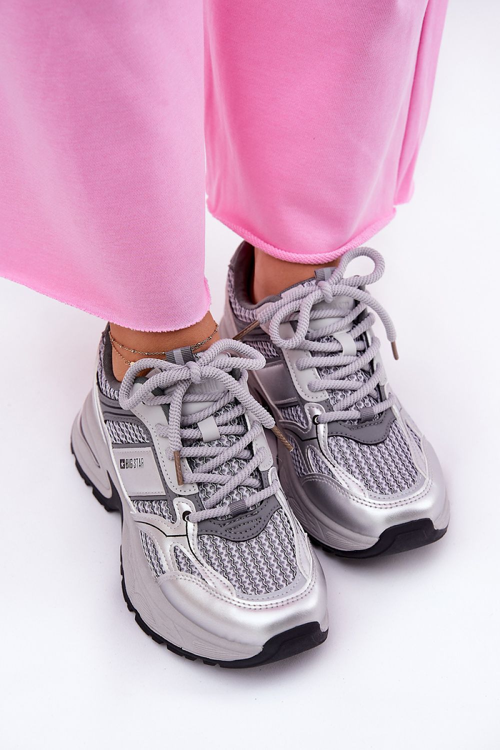  Sport Shoes model 211332 Step in style 